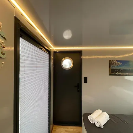 The Boathouse Company - Casa Flotante Experience - Real Club Nautico, El Puerto de Santa María